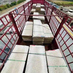 朔州 黄金麻花岗岩荔枝面，光面毛板装车完成