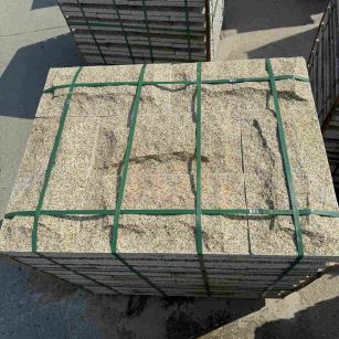 朔州 黄金麻花岗岩石材自然面蘑菇石成品