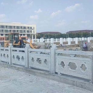 朔州 白麻花岗岩荔枝面河道栏杆