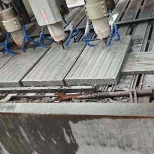 朔州 芝麻白花岗岩荔枝面盲道雕刻