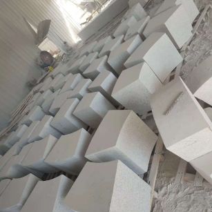 朔州 白麻花岗岩异形坐凳