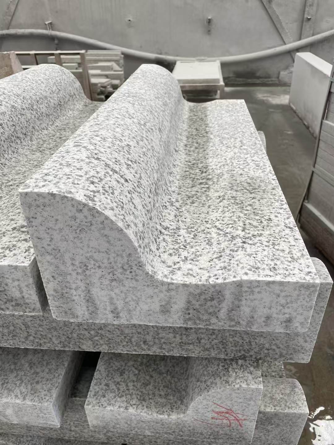 朔州 白麻花岗岩S型路沿石，路侧石，马路牙子等