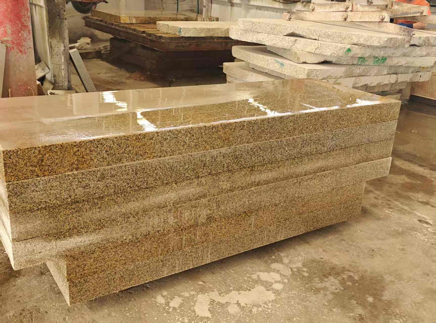 朔州 黄金麻栏杆料半成品加工中