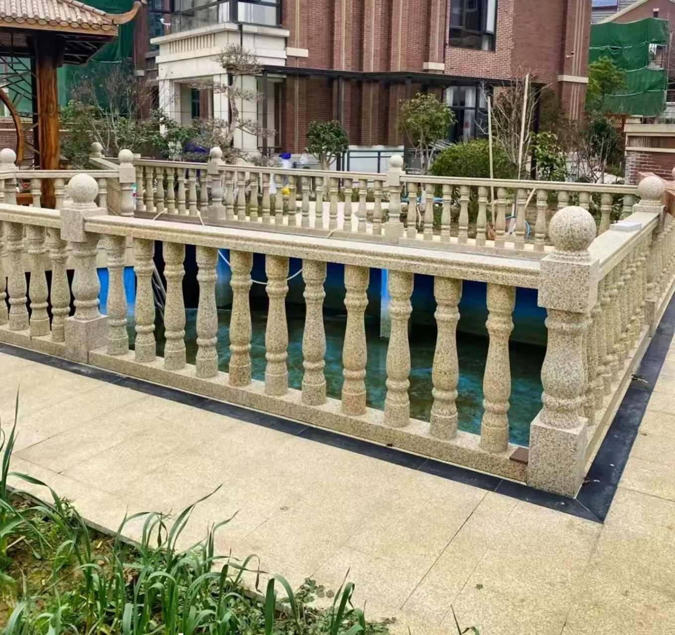 朔州黄金麻花岗岩石材栏杆，扶手，将军柱，花瓶柱