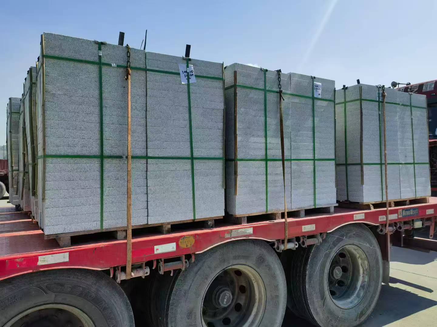 朔州芝麻白花岗岩出货日常地铺石