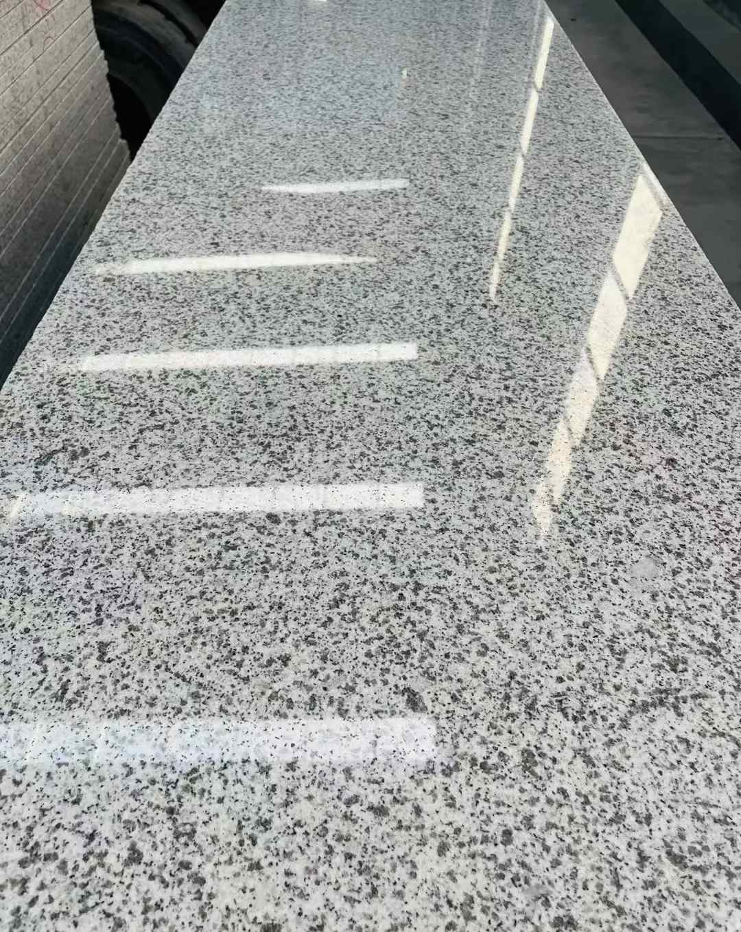 朔州 白麻花岗岩光面毛板